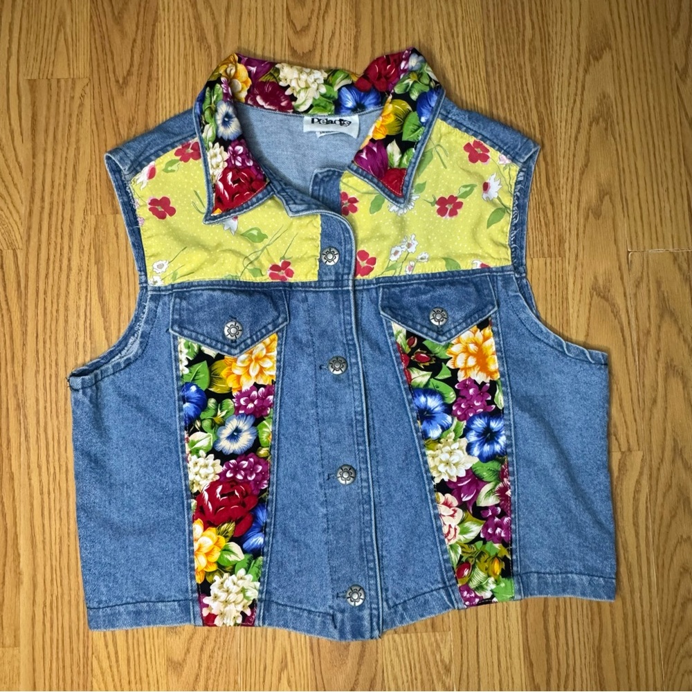 Vintage Peacts Floral Button Unique Multicolor Vest Women’s Medium